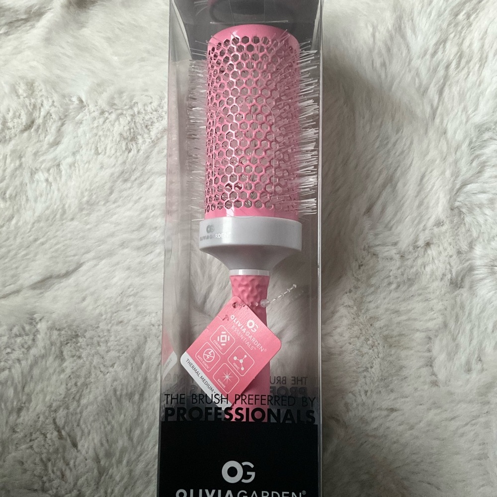 Olivia Garden thermal round brush